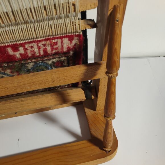 Vintage Mini Rug Weaving Loom Salesman Sample Display Model 11x14” Beautiful - Picture 9 of 13